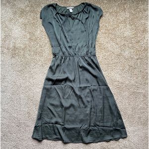 NWOT Green Satiny Dress Size S